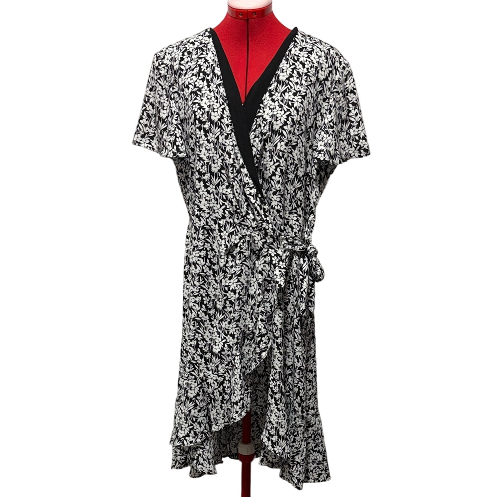 Ralph Lauren Black Label Asymmetrical Black and White Dress XL68